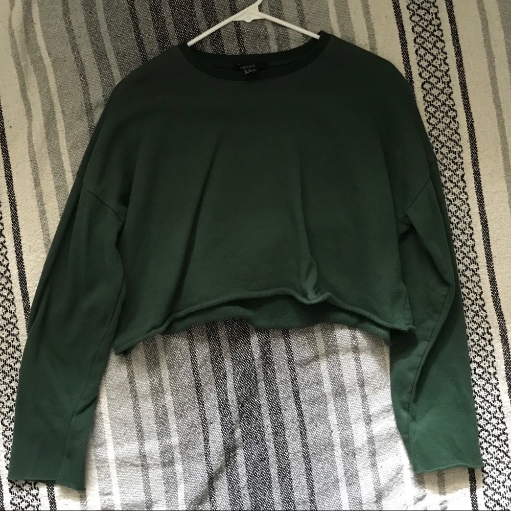 Forever 21 Army Green Crop Top size M